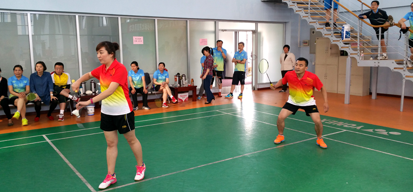 临沂高新区羽毛球比赛隆重举行-bcw8白菜网论坛队员载誉而归 第 2 张